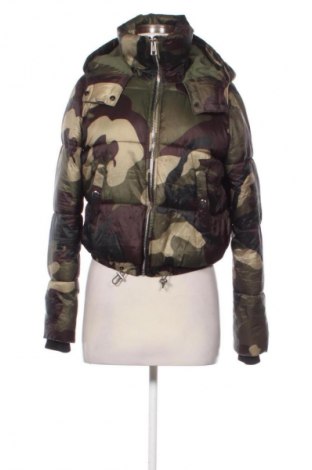 Kurtka damska Bershka, Rozmiar S, Kolor Kolorowy, Cena 121,99 zł