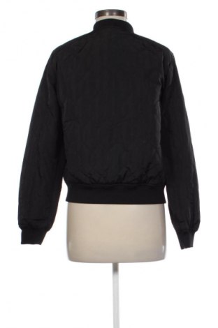 Дамско яке Vero Moda, Размер M, Цвят Черен, Цена 8,69 €