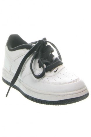 Kinderschuhe Nike, Größe 33, Farbe Weiß, Preis 75,99 €