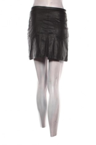 Skórzana spódnica H&M, Rozmiar S, Kolor Czarny, Cena 23,99 zł