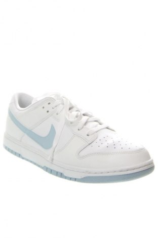 Férfi cipők
 Nike, Méret 45, Szín Sokszínű, Ár 51 919 Ft