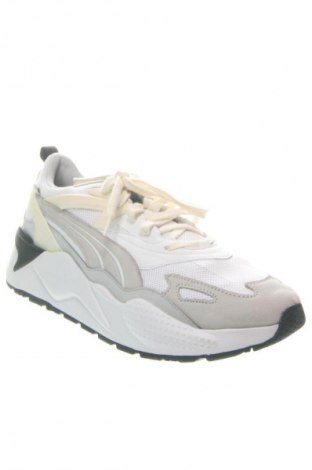 Férfi cipők
 PUMA, Méret 46, Szín Fehér, Ár 51 919 Ft