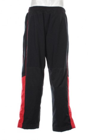 Pantaloni de bărbați Nike, Mărime L, Culoare Negru, Preț 128,99 Lei