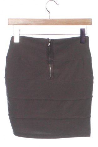 Spódnica Amisu, Rozmiar XS, Kolor Szary, Cena 26,99 zł