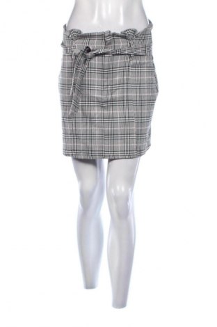 Fustă Bershka, Mărime S, Culoare Multicolor, Preț 27,99 Lei