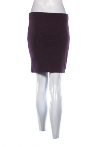 Fustă New Look, Mărime M, Culoare Mov, Preț 27,99 Lei