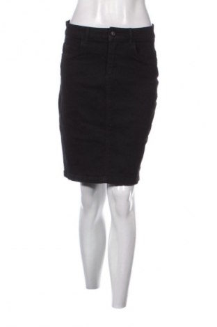 Fustă ONLY, Mărime M, Culoare Negru, Preț 33,99 Lei