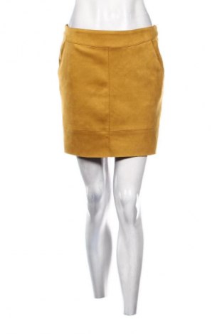 Пола ONLY, Размер M, Цвят Жълт, Цена 4,60 €