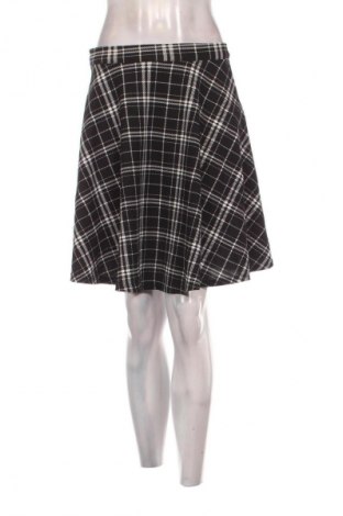 Rock SHEIN, Größe S, Farbe Mehrfarbig, Preis 5,99 €