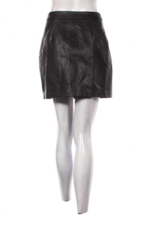 Sukně Stradivarius, Velikost S, Barva Černá, Cena  159,00 Kč