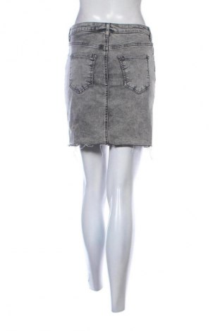 Spódnica Tally Weijl, Rozmiar M, Kolor Szary, Cena 21,99 zł