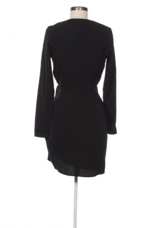 Kleid ASOS, Größe S, Farbe Schwarz, Preis 15,99 €