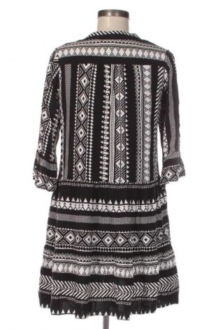 Рокля Amisu, Размер S, Цвят Многоцветен, Цена 5,62 €