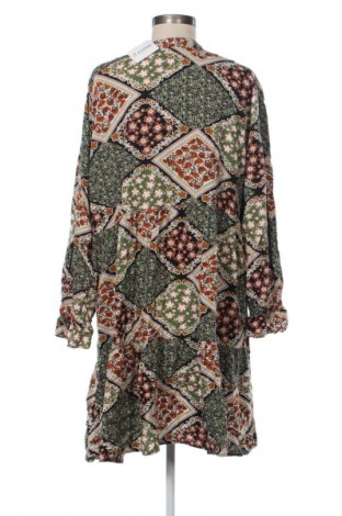 Rochie Body Flirt, Mărime XXL, Culoare Multicolor, Preț 75,99 Lei