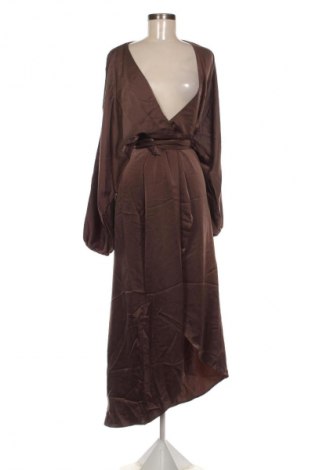 Рокля Bwldr, Размер M, Цвят Кафяв, Цена 56,24 €