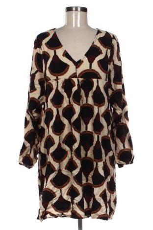 Šaty  C' melodie, Veľkosť XL, Farba Viacfarebná, Cena  8,95 €