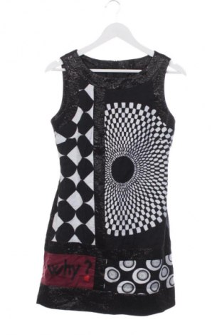 Рокля Desigual, Размер M, Цвят Многоцветен, Цена 29,65 €