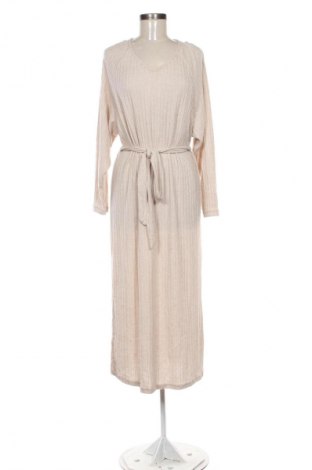 Рокля Emery rose, Размер L, Цвят Бежов, Цена 11,75 €
