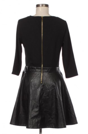 Ruha Glamorous, Méret M, Szín Fekete, Ár 3 899 Ft