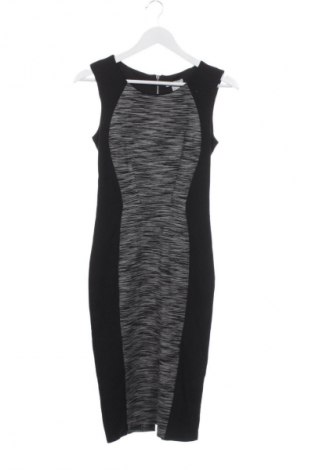 Рокля H&M, Размер S, Цвят Многоцветен, Цена 8,69 €