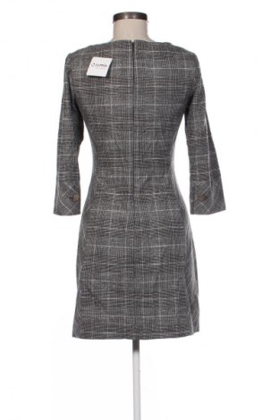 Рокля H&M, Размер S, Цвят Многоцветен, Цена 6,64 €