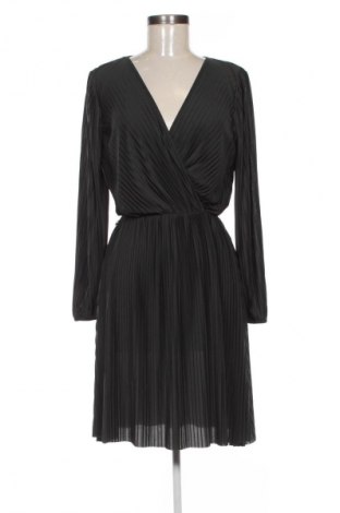 Rochie H&M, Mărime XS, Culoare Verde, Preț 36,99 Lei