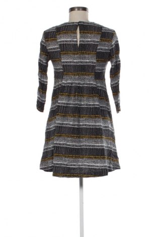 Šaty  H&M, Veľkosť S, Farba Viacfarebná, Cena  5,95 €