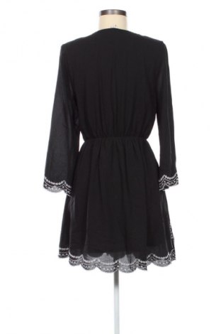 Kleid H&M Divided, Größe M, Farbe Mehrfarbig, Preis 8,99 €