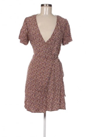 Šaty  Jdy, Velikost M, Barva Vícebarevné, Cena  219,00 Kč