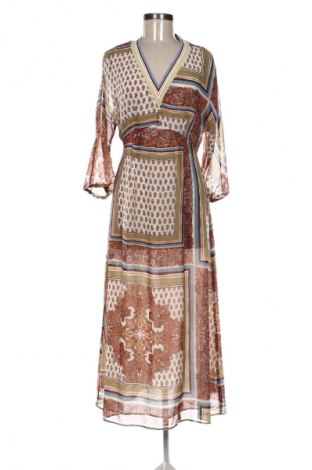 Рокля Mango, Размер S, Цвят Многоцветен, Цена 13,80 €