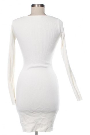 Рокля Mc Lorene, Размер M, Цвят Бял, Цена 7,66 €