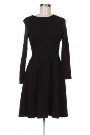 Rochie Mohito, Mărime L, Culoare Negru, Preț 75,99 Lei