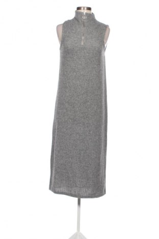 Sukienka ONLY, Rozmiar S, Kolor Szary, Cena 47,99 zł