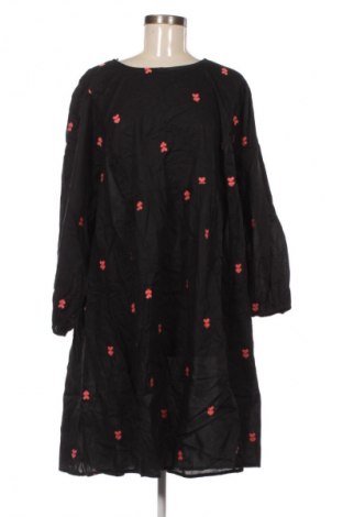 Kleid ONLY Carmakoma, Größe 3XL, Farbe Mehrfarbig, Preis 71,99 €