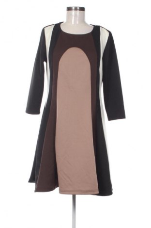 Рокля Rainbow, Размер M, Цвят Многоцветен, Цена 7,15 €