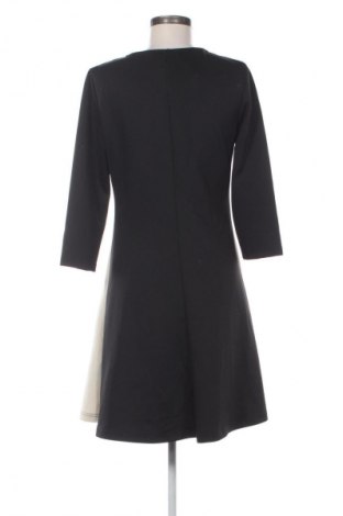 Рокля Rainbow, Размер M, Цвят Многоцветен, Цена 7,15 €