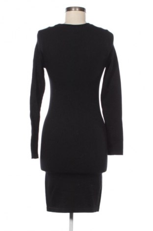 Kleid Reserved, Größe S, Farbe Schwarz, Preis 14,99 €