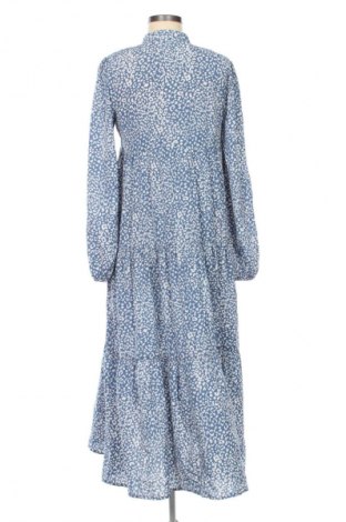 Рокля SHEIN, Размер S, Цвят Многоцветен, Цена 10,22 €