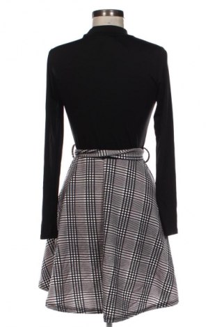 Rochie SHEIN, Mărime M, Culoare Multicolor, Preț 33,99 Lei