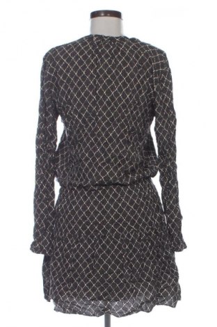 Sukienka Second Female, Rozmiar M, Kolor Kolorowy, Cena 58,99 zł