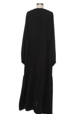 Рокля Soraya, Размер M, Цвят Черен, Цена 50,61 €