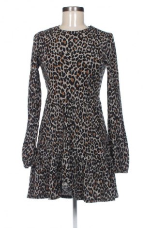 Рокля Stradivarius, Размер S, Цвят Многоцветен, Цена 4,60 €