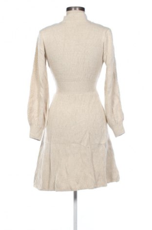 Rochie Trendyol, Mărime S, Culoare Ecru, Preț 342,99 Lei