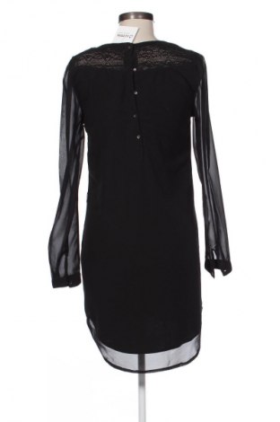 Рокля VILA, Размер S, Цвят Черен, Цена 5,11 €