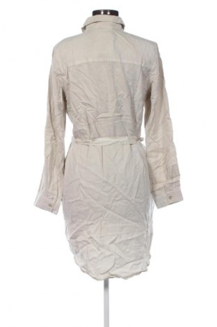 Kleid Vero Moda, Größe M, Farbe Beige, Preis 51,99 €