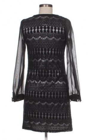 Sukienka Yumi, Rozmiar M, Kolor Czarny, Cena 52,99 zł