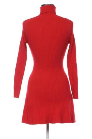 Sukienka Zara, Rozmiar S, Kolor Czerwony, Cena 48,99 zł