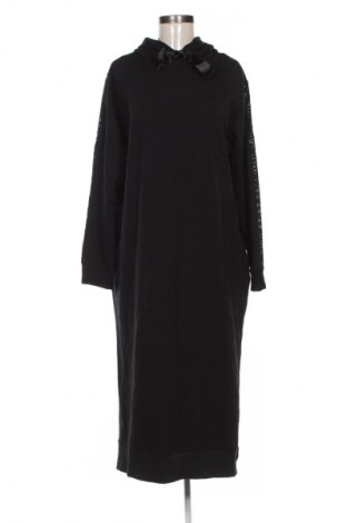 Sukienka Zeze, Rozmiar XXL, Kolor Czarny, Cena 38,99 zł