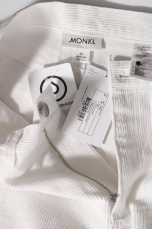 Дамски джинси Monki, Размер M, Цвят Бял, Цена 51,75 лв.