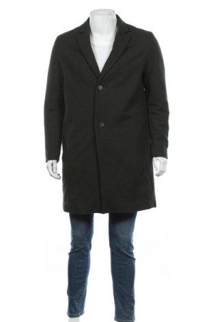 Мъжко палто Pull&Bear, Размер M, Цвят Зелен, 44% вълна, 44% полиестер, 7% акрил, 5% други материали, Цена 78,00 лв.